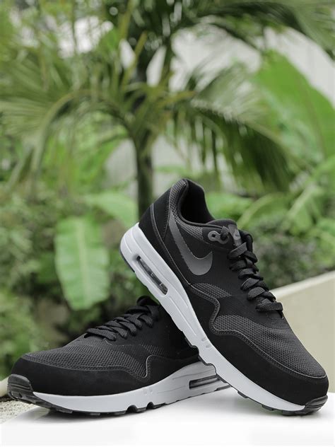 nike air max 1 ultra 2.0 essential zwart|all black Air Max 1.